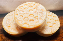 Manuka Honey & Oat Soap